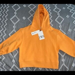 NWT Zara Sweatshirt Size 6